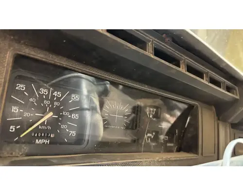 Ford F700 Instrument Cluster