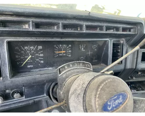 Instrument Cluster FORD F700 DTI Trucks