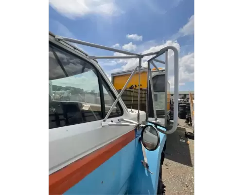 Ford F700 Mirror (Side View)