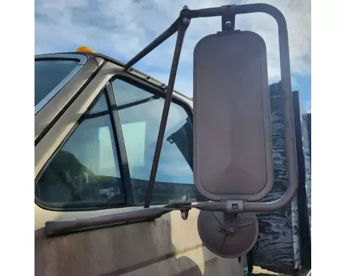 Ford F700 Mirror (Side View)