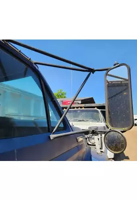 Ford F700 Mirror (Side View)