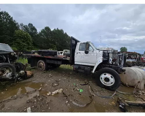 Radiator Overflow Bottle FORD F700 Crest Truck Parts