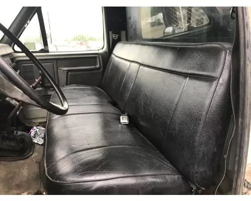 Seat, Front Ford F700 Vander Haags Inc Kc