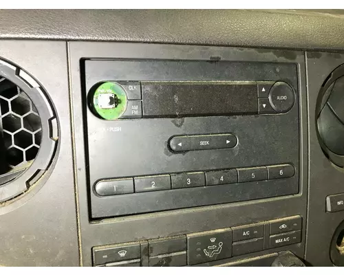 Radio Ford F750 Vander Haags Inc Sf