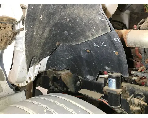 Ford F750 Fender