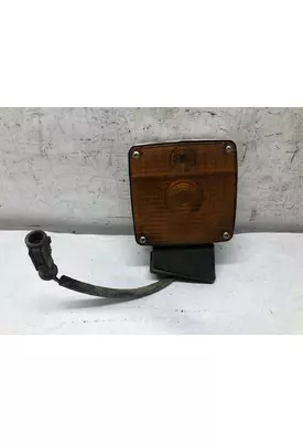 Ford F750 Parking Lamp/ Turn Signal