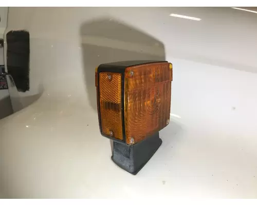 Ford F750 Parking Lamp Turn Signal