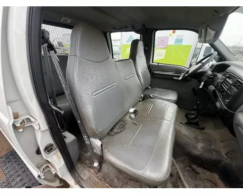 Seat, Front FORD F750 DTI Trucks