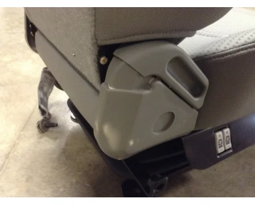 Ford F750 Seat (non-Suspension)