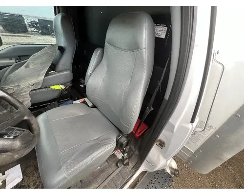 Seat, Front FORD F750 DTI Trucks