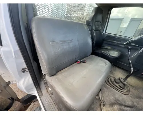 Seat, Front FORD F750 DTI Trucks