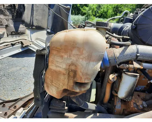 Radiator Overflow Bottle FORD F750SD (SUPER DUTY) LKQ Heavy Truck Maryland