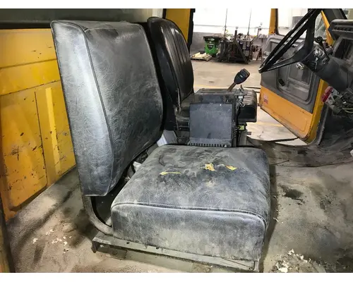 Seat, Front Ford F8000 Vander Haags Inc Sf
