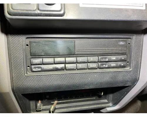 Radio Ford F800 Vander Haags Inc Sf