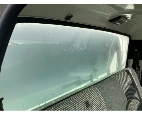 Ford F800 Back Glass