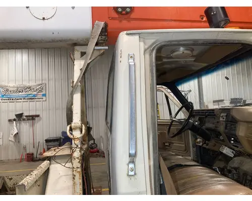 Body Parts, Misc. Ford F800 Vander Haags Inc Sf