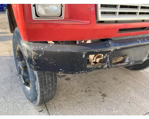 Ford F800 Bumper Assembly, Front