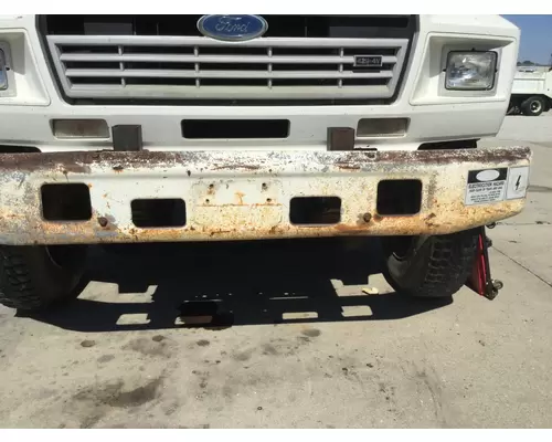 Ford F800 Bumper Assembly, Front