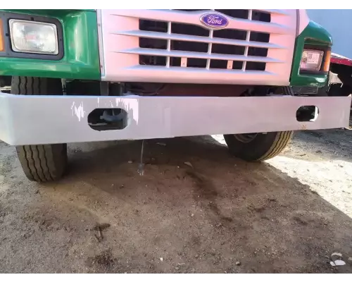 Ford F800 Bumper Assembly, Front