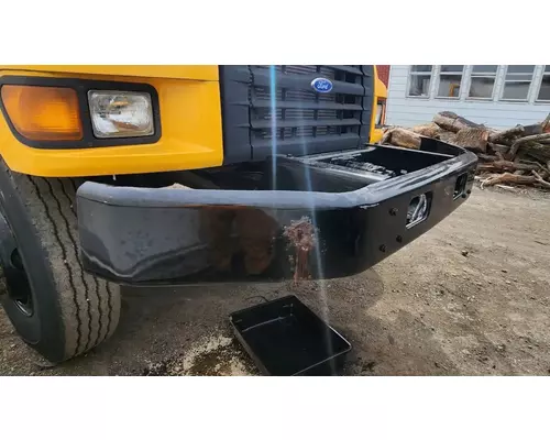 Ford F800 Bumper Assembly, Front