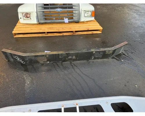 Bumper Assembly, Front FORD F800 Camerota Truck Parts