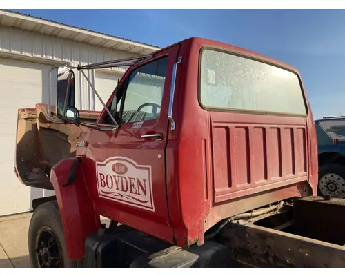 Ford F800 Cab Assembly