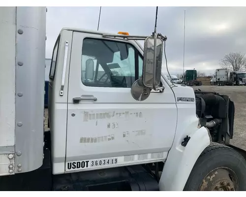 Ford F800 Cab Assembly