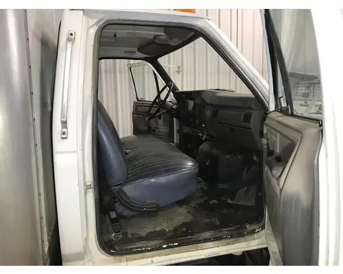 Ford F800 Cab Assembly