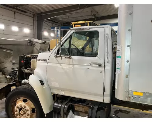 Ford F800 Cab Assembly