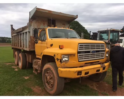 Complete Vehicle FORD F800 Morrison's Truck Salvage Ltd.