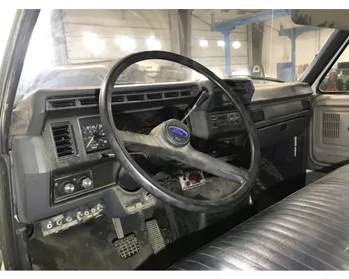 Ford F800 Dash Assembly