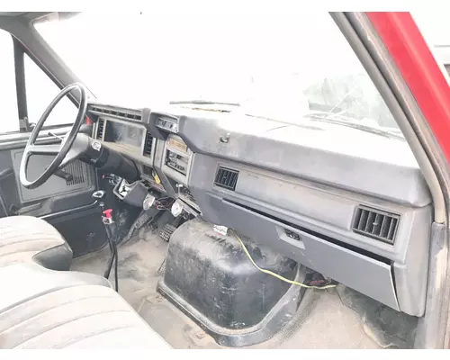 Ford F800 Dash Assembly