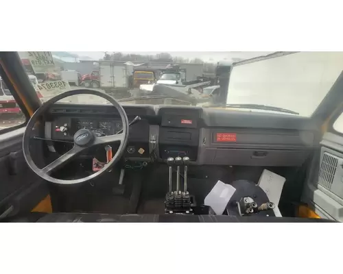 Dash Assembly Ford F800 Complete Recycling Group LLC