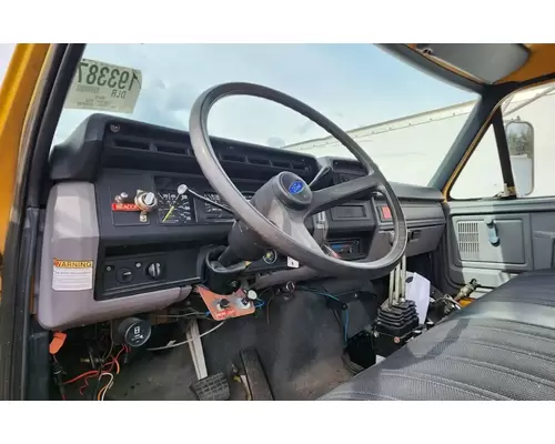 Ford F800 Dash Assembly
