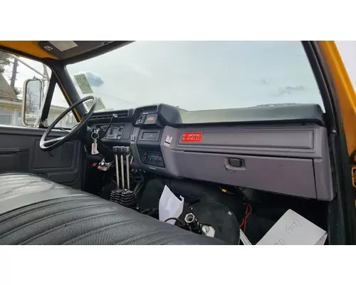 Ford F800 Dash Assembly