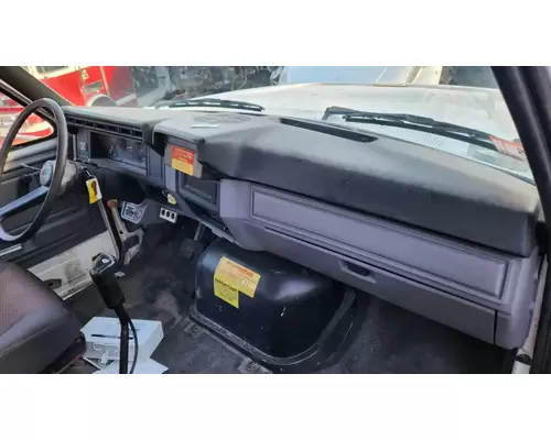 Ford F800 Dash Assembly