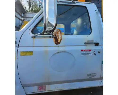 Door Assembly, Front Ford F800 Complete Recycling Group LLC