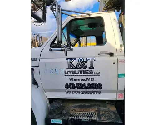 Door Assembly, Front Ford F800 Complete Recycling Group LLC