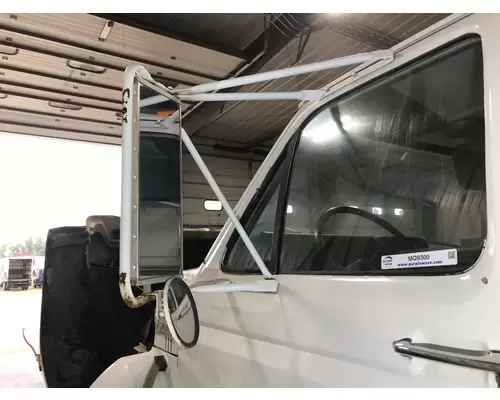 Ford F800 Door Mirror