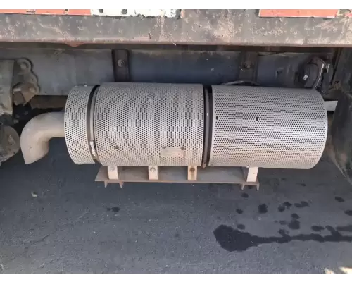 DPF (Diesel Particulate Filter) Ford F800 Garabedian Equipment Company