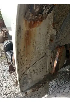 Ford F800 Fender Extension