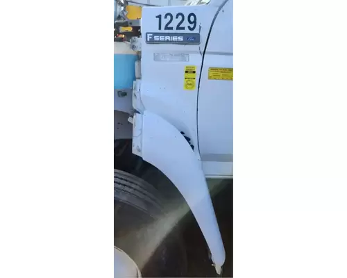 Ford F800 Fender Extension
