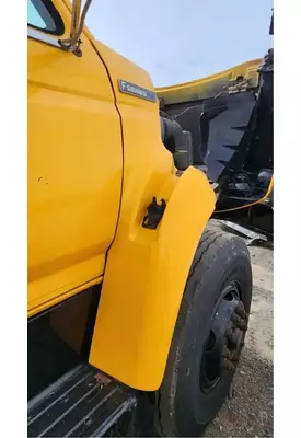 Ford F800 Fender Extension