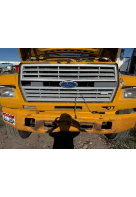 Ford F800 Grille