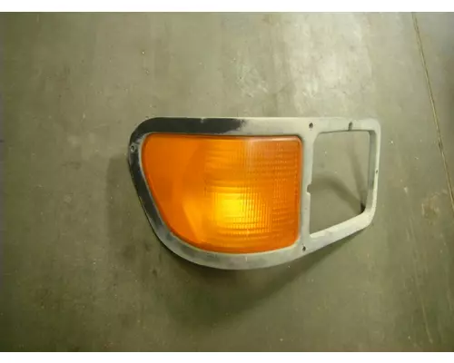 Ford F800 Headlamp Assembly