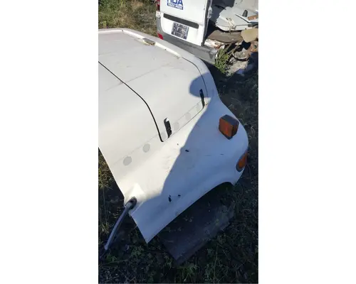 Hood Ford F800 Caseyâs Truck Salvage World