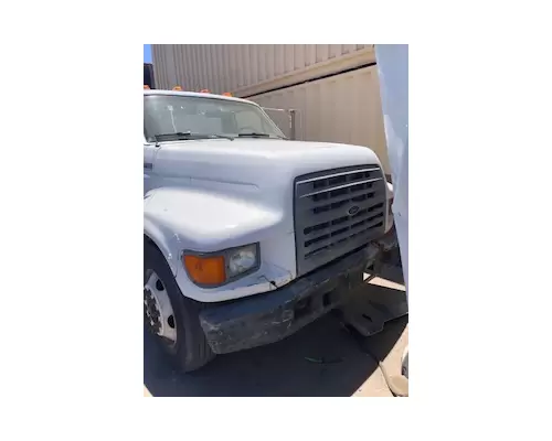 Hood FORD F800 American Truck Salvage