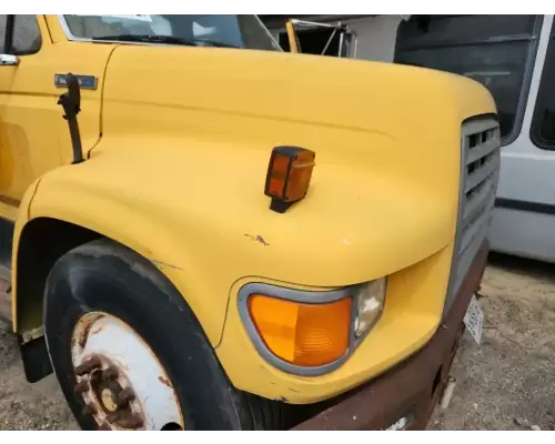 Ford F800 Hood