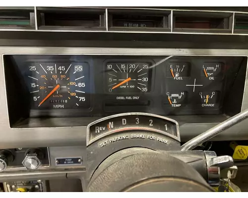 Ford F800 Instrument Cluster
