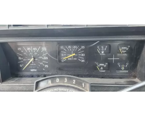 Ford F800 Instrument Cluster